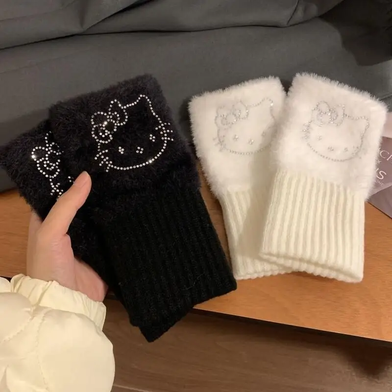 Фото Sanrio Hello Kitty Женские Зимние Теплые Вязаные Перчатки Без Пальцев, Мягкие Плюшевые Перчатки С Героями Мультфильмов №3