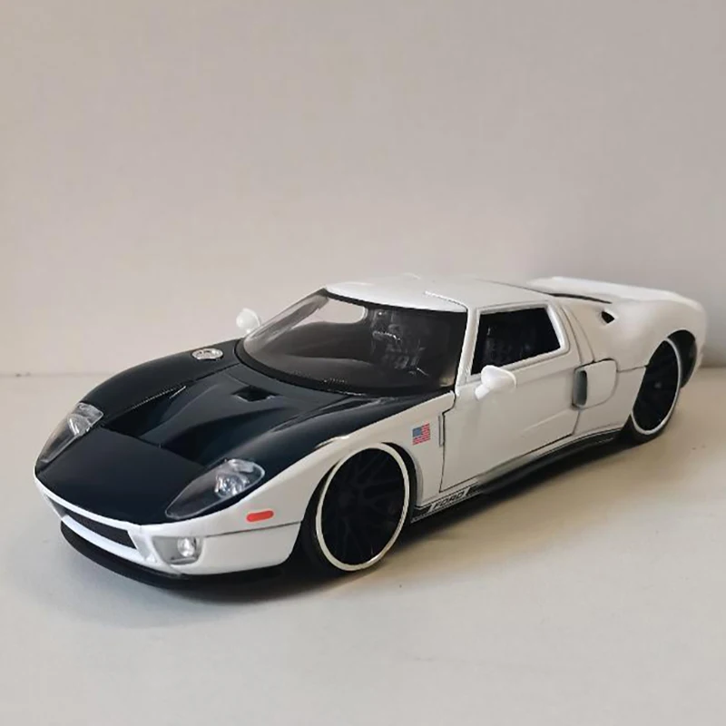 JADA 1:24 Ford GT 2005, легкосплавный автомобиль, литье под давлением и игрушечный транспорт, модель автомобиля, миниатюрная масштабная модель автомобиля для детей (art.: 3920ccd7cdf8c) - 3920ccd7cdf8c