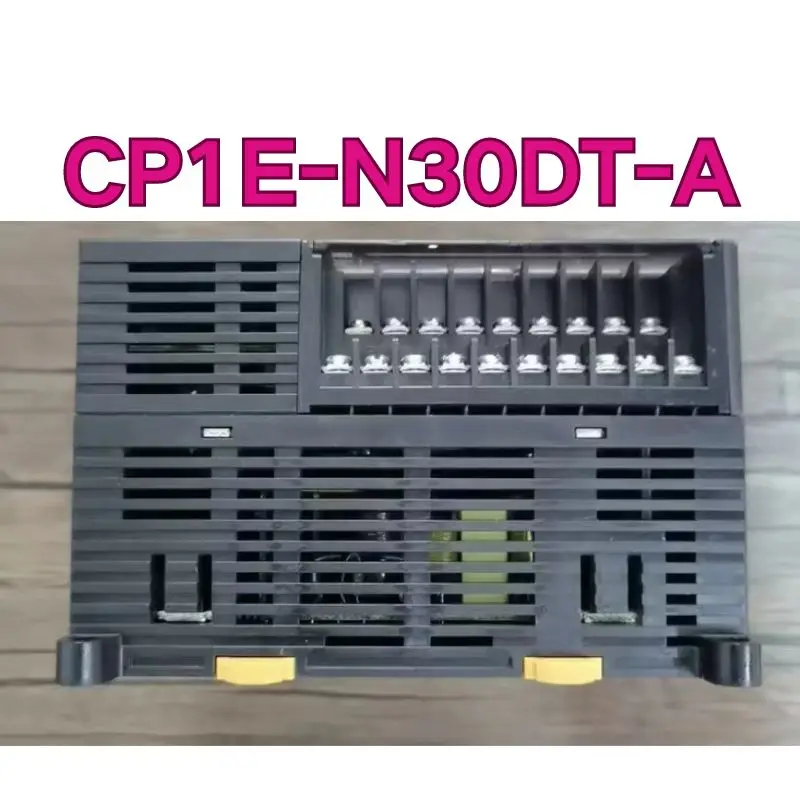 Фото Б/у контроллер ПЛК CP1E-N30DT-A протестирован в порядке и его функцию неповрежденной. №2