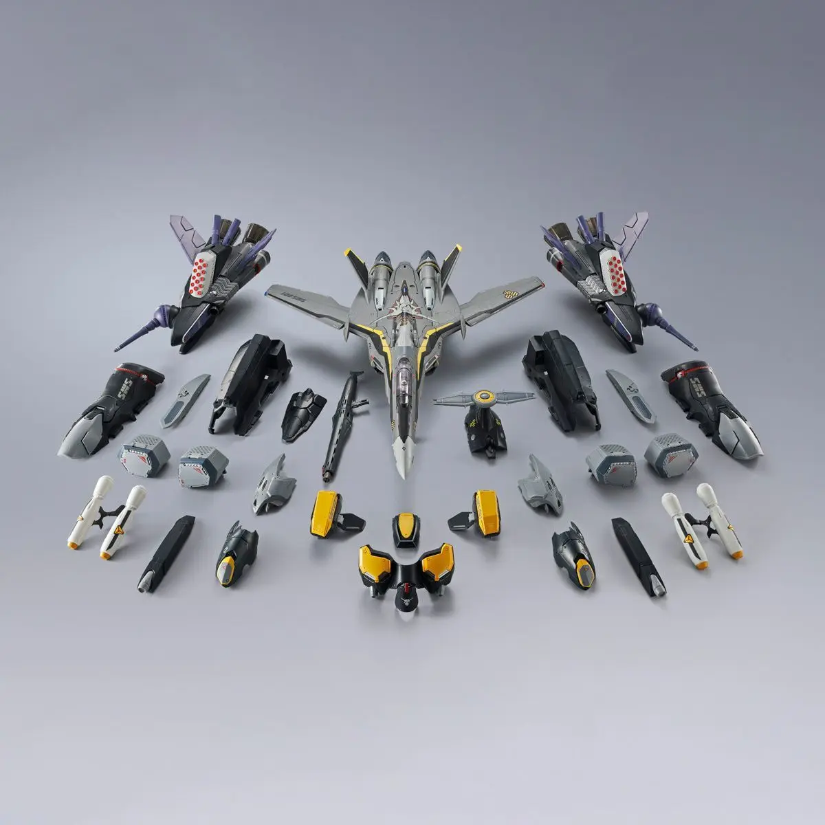 Фото Bandai DX Chogokin VF-25S Messiah Ozma Lee Custom Heavy Armament Pack Armored Savior Revival Edition Фигурки Модель игрушки №5