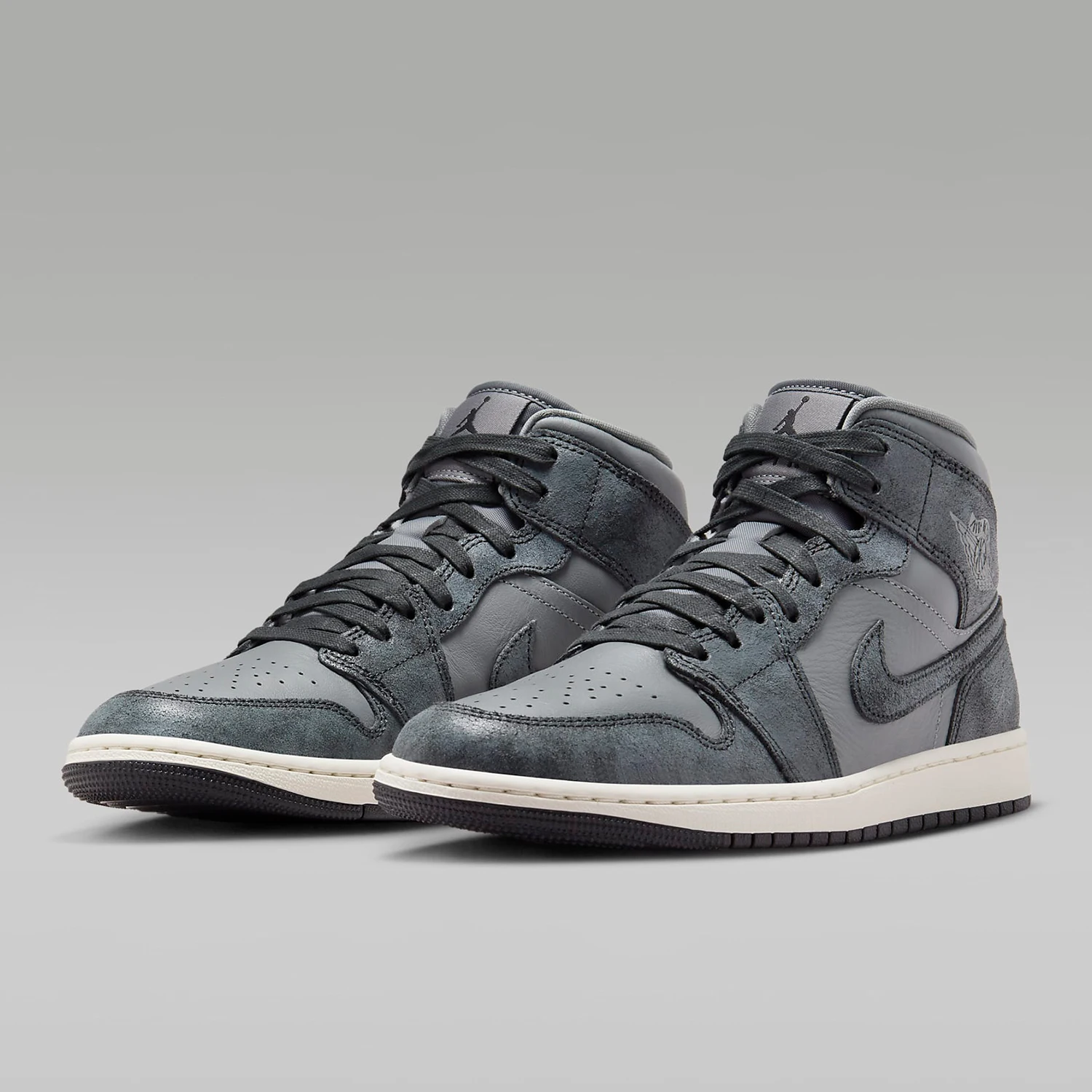Оригинальные женские спортивные повседневные кроссовки Nike Air Jordan 1 Mid SE FJ3448-001 Кроссовки