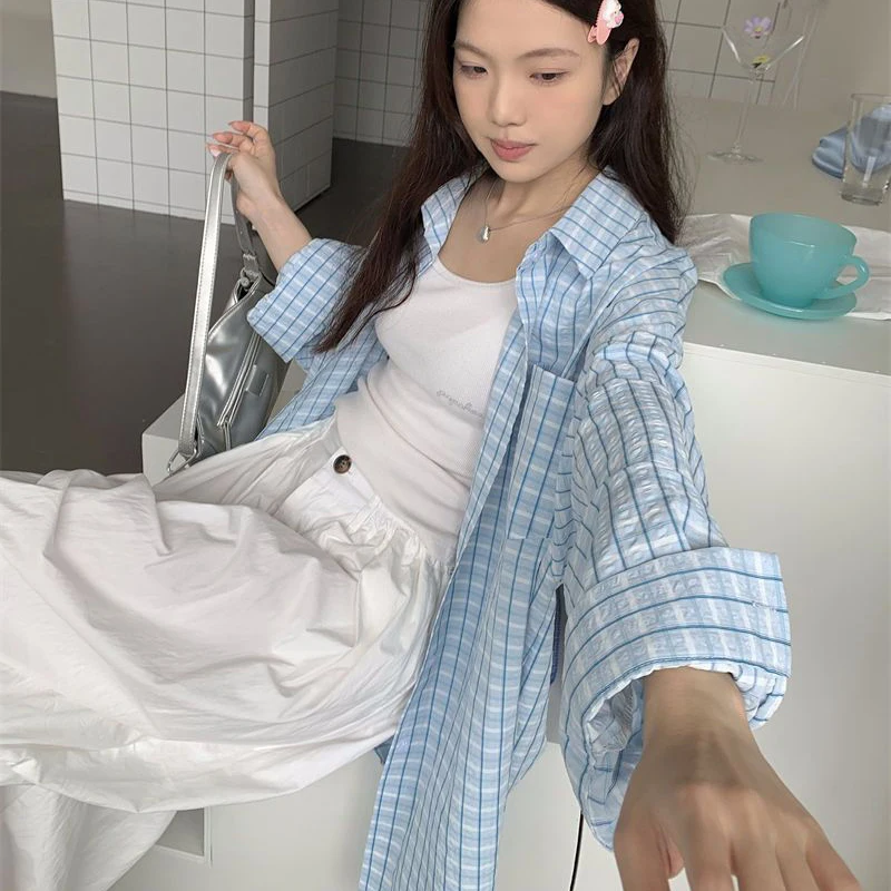 Фото Harajuku свободная клетчатая рубашка женская весна лето негабаритная блузка с отложным воротником женская корейская шикарная рубашка с длинным рукавом женские №4
