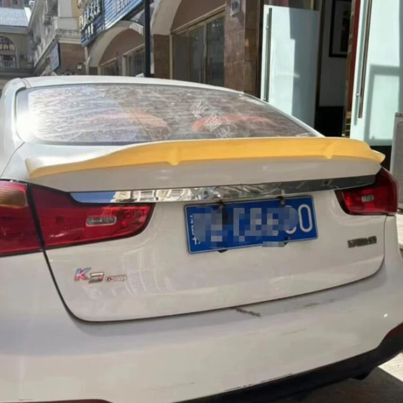 Фото Задний спойлер для губ в стиле R, крыло KIA K3 Cerato 2015 2016 2017 года, хвостовой плавник БАГАЖНИКА АВТОМОБИЛЯ, черный декоративный комплект аксессуаров для кузова №3