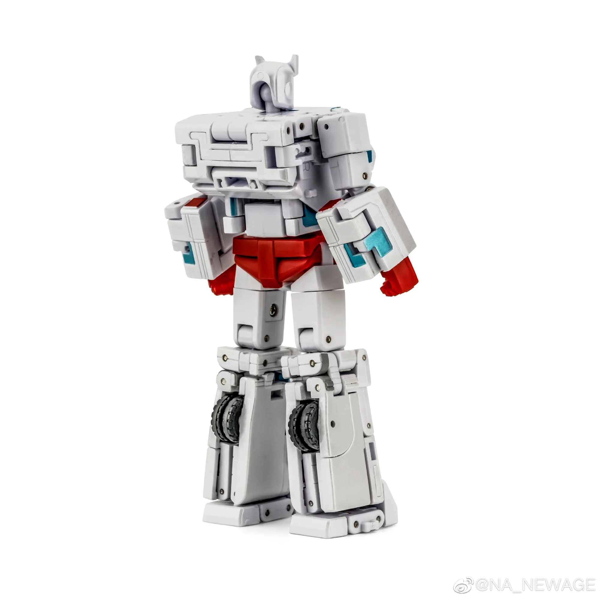 Фото Republish Transformation Newage NA H52 Ambulance 2.0 Autobot Малая масштабная фигурка Модель Статуя Коллекция игрушек Подарок на день рождения №2