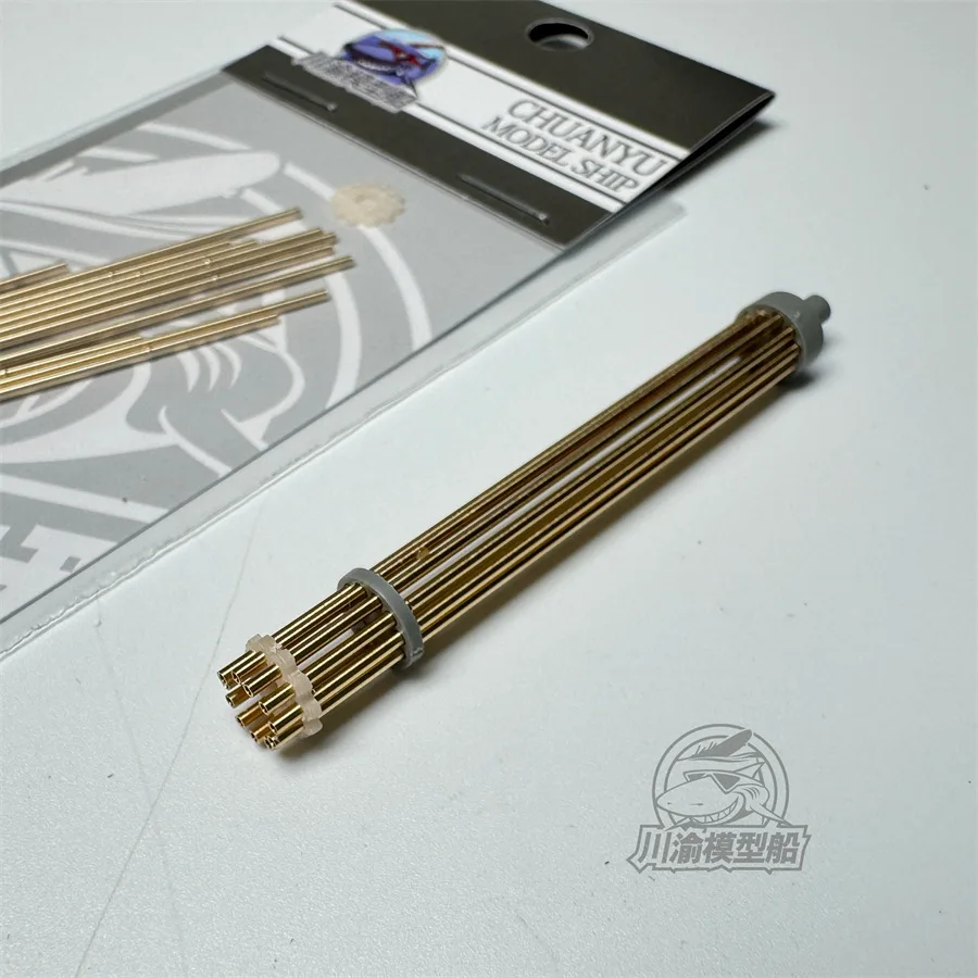 Фото Металлический корпус для телефона Takom 1/35, модель CYD045, масштаб 2186 №2