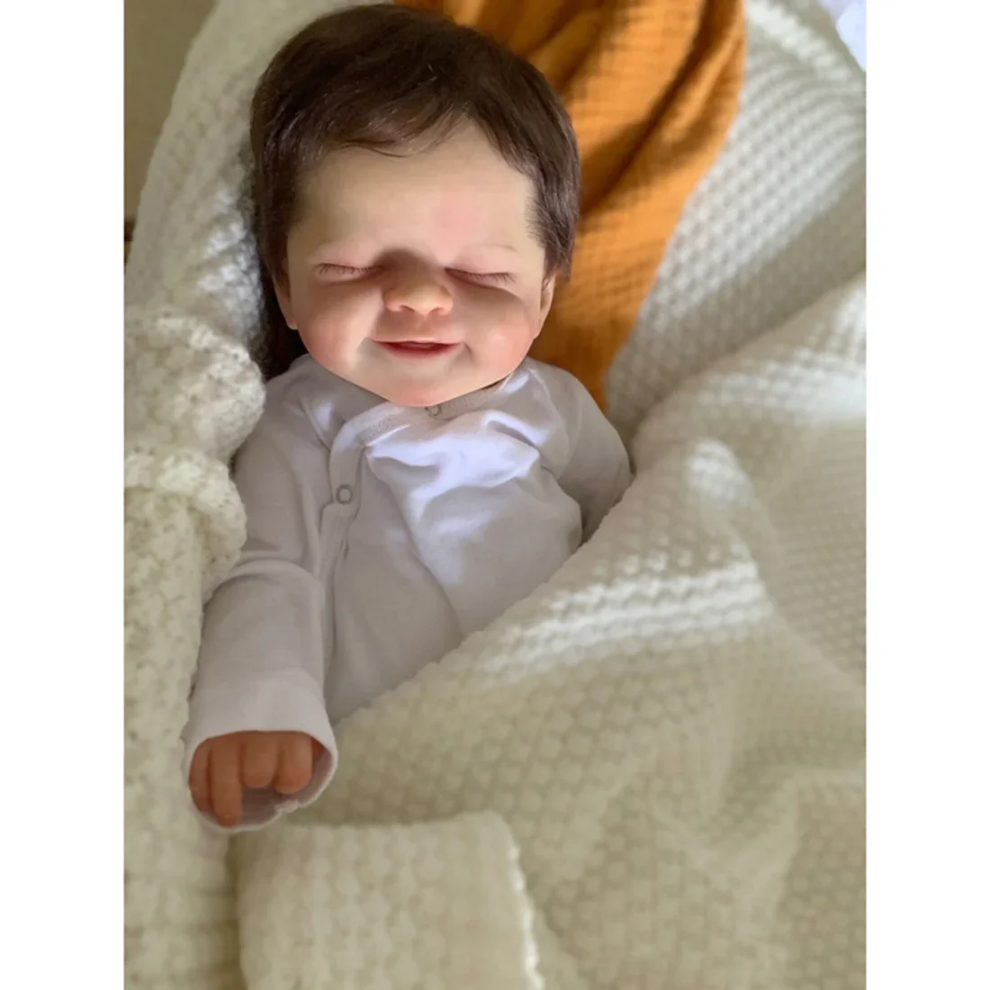 Фото Bebe Alisha уже готовые куклы реборн улыбающееся лицо реальная жизнь новорожденная спящая кукла для детей детские игрушки подарки №4