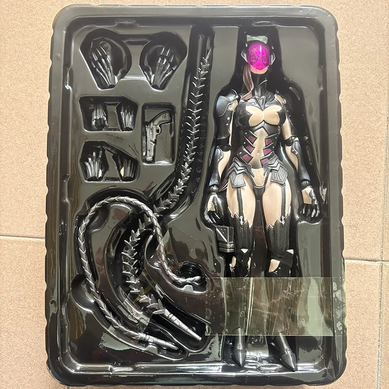PLAY ARTS Cat Woman Фигурка Selina By Tetsuya Nomura The Dark Knight Rises Kyle Модель игрушки Подарок Украшение комнаты Подарок 26 СМ