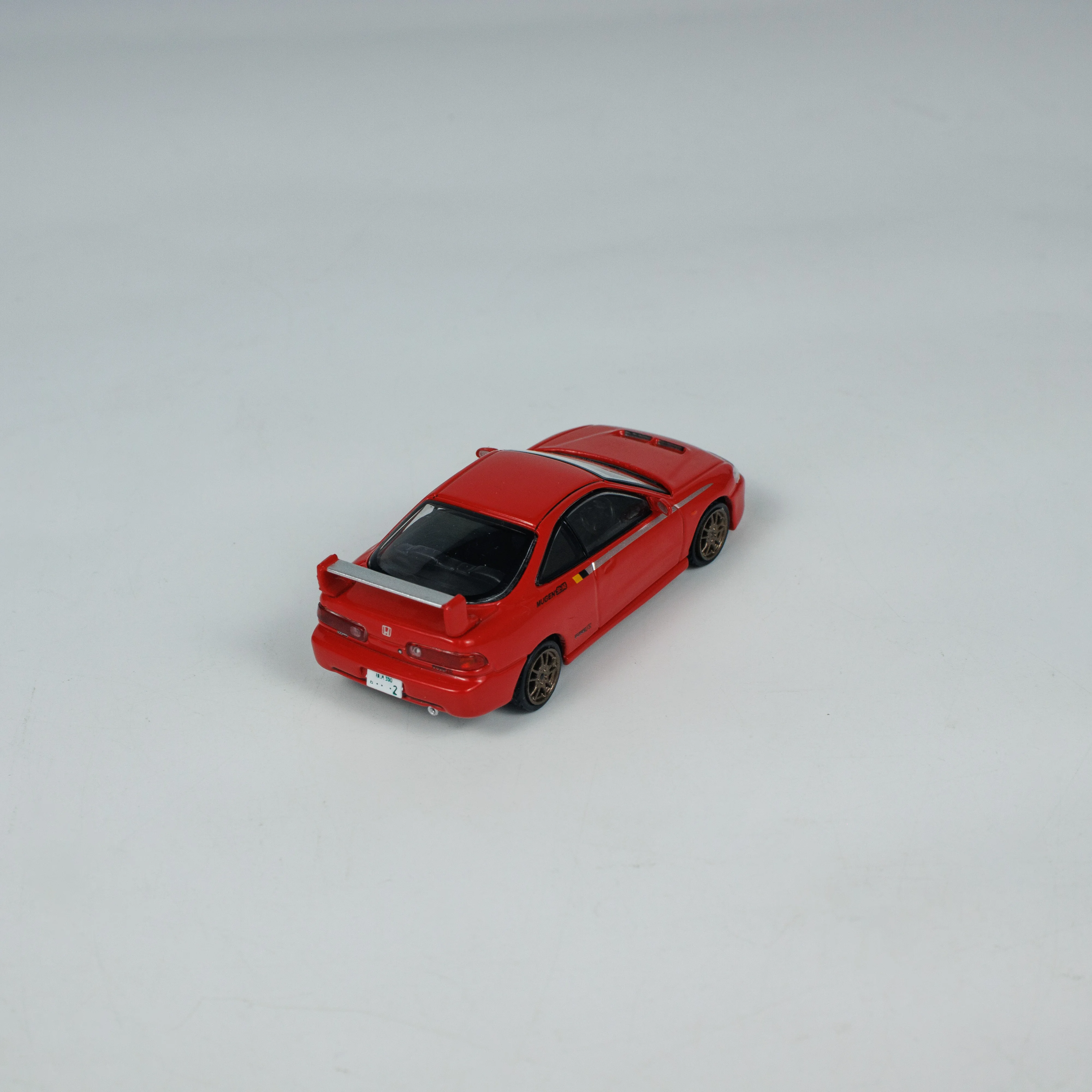 Фото TW 1:64Honda Mugen Integra Type-R DC2 North Exhibition Edition, литая под давлением миниатюрная модель автомобиля из сплава, подлинная на складе №4