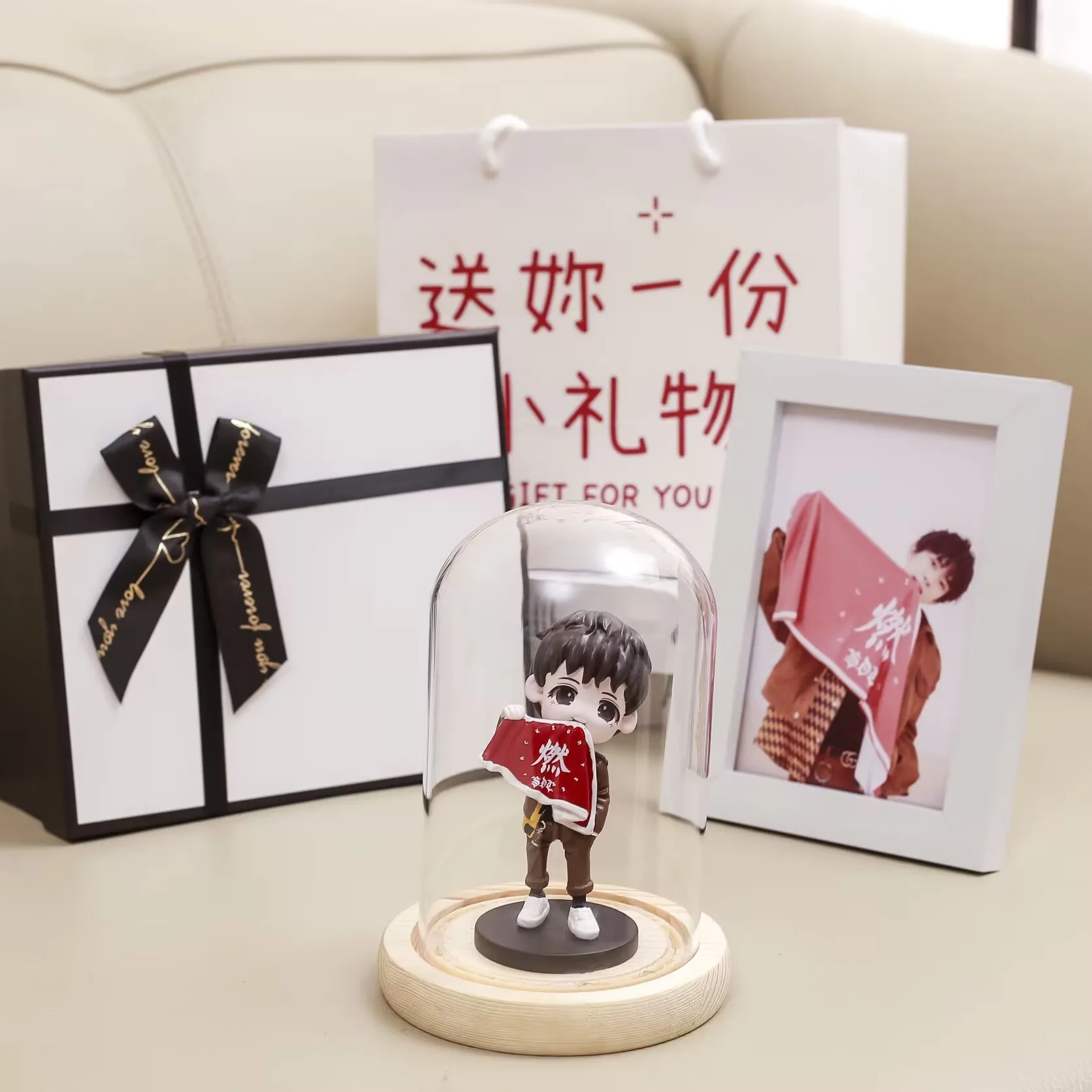 Фото Коллекционная фигурка TFBOYS 