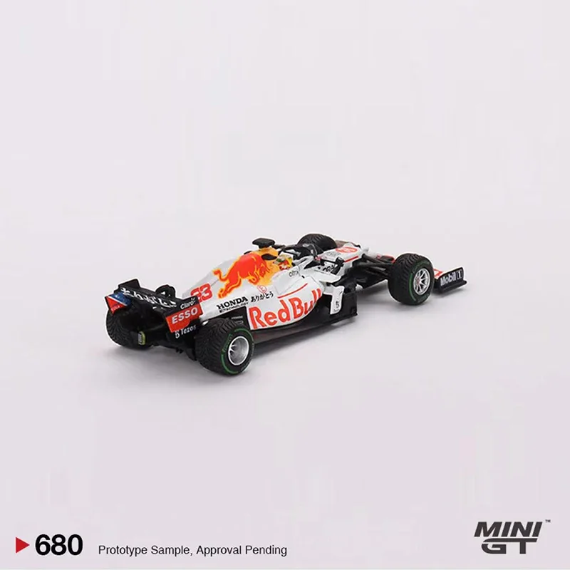 Фото Модель автомобиля MINIGT 1:64 RB16B Sport Racing 2021 F1 No 11 и No 33 с покрытием # MGT00679 и MGT00680 №4