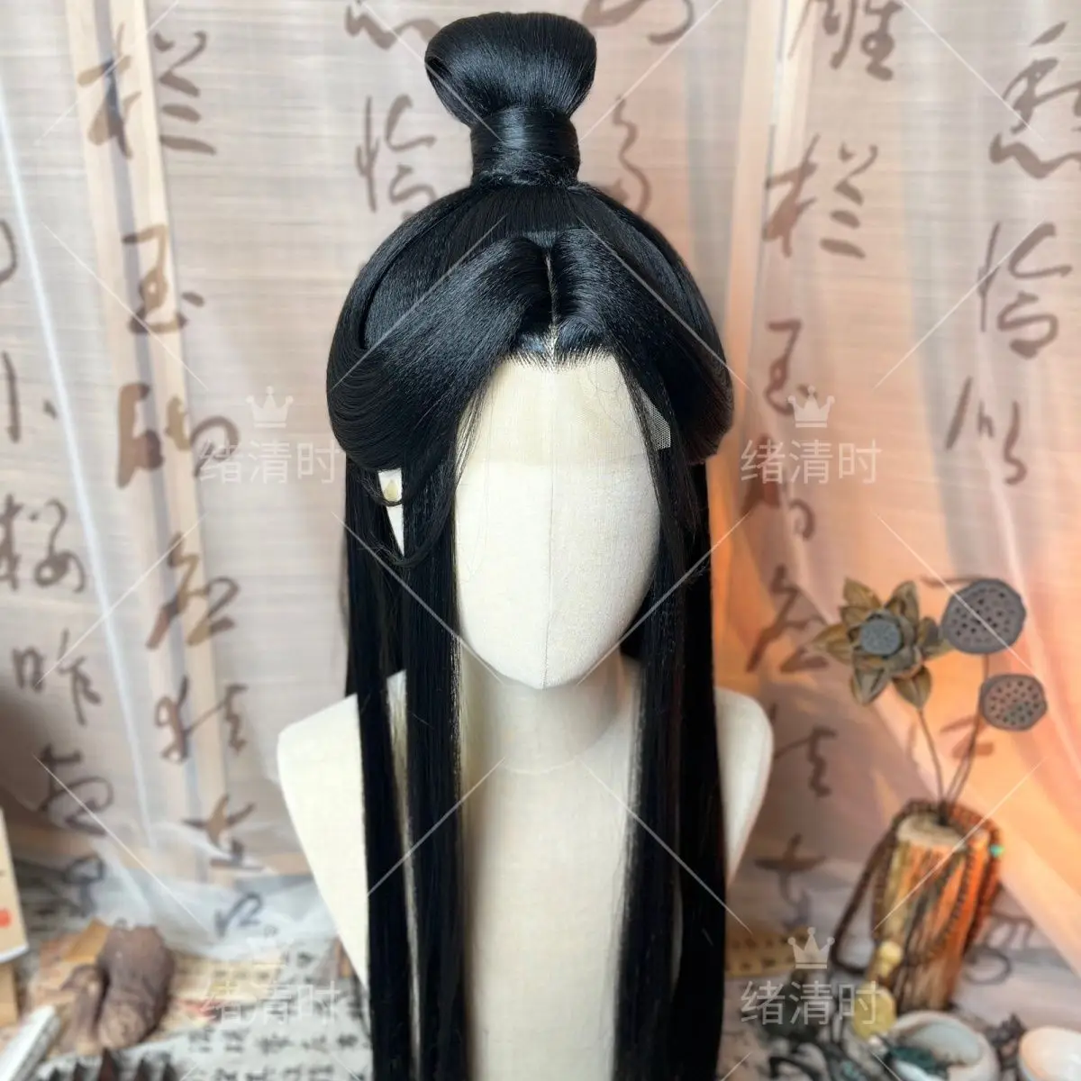 Стилизованный The Scum Villain's Self Shen Qingqiu Косплей Унисекс Луо Бинхэ Женщины Аниме Хэллоуин Индивидуальный Парик Китайский Веер Парик + Кепка (art.: 3920ce55bba5b) - 3920ce55bba5b