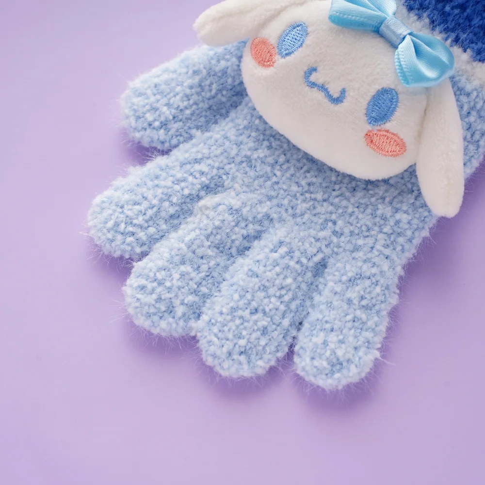 Фото Детские зимние плюшевые перчатки Kuromo Cinnamoroll Melody с пятью пальцами, вязаные детские аксессуары для мальчиков и девочек №3