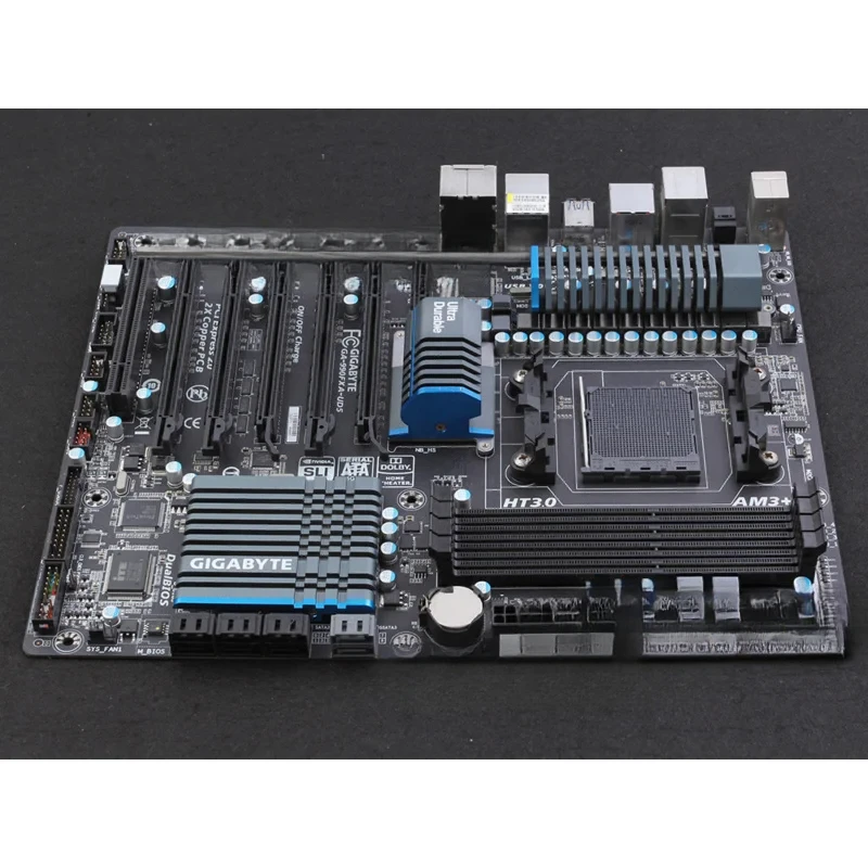 Фото Оригинальная материнская плата для Gigabyte GA-990FXA-UD5 AMD 990FX с разъемом AM3 +/AM3 DDR3 ATX №3