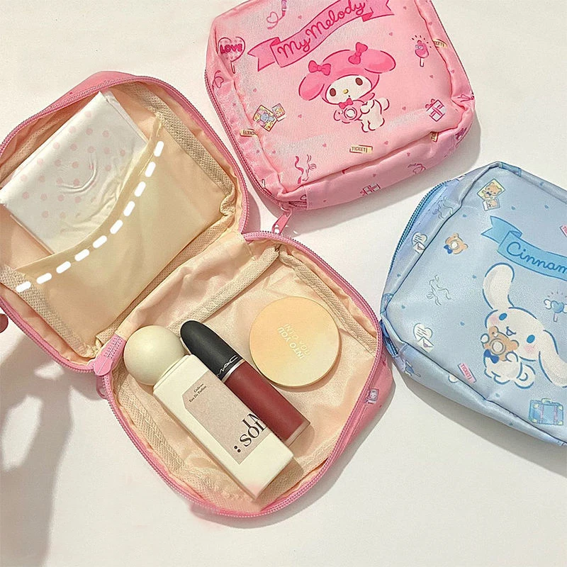 Фото Kawaii Sanrios гигиеническая прокладка мешок аниме Kitty Melody Cinnamorol портативный водонепроницаемый органайзер для хранения санитарных салфеток №4