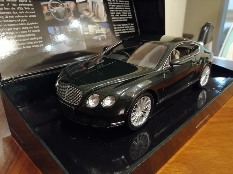 Minichamps 1:18 Continental GT Green Simulation, ограниченная серия, все открытые металлические статические модели автомобиля из сплава, игрушка в подарок