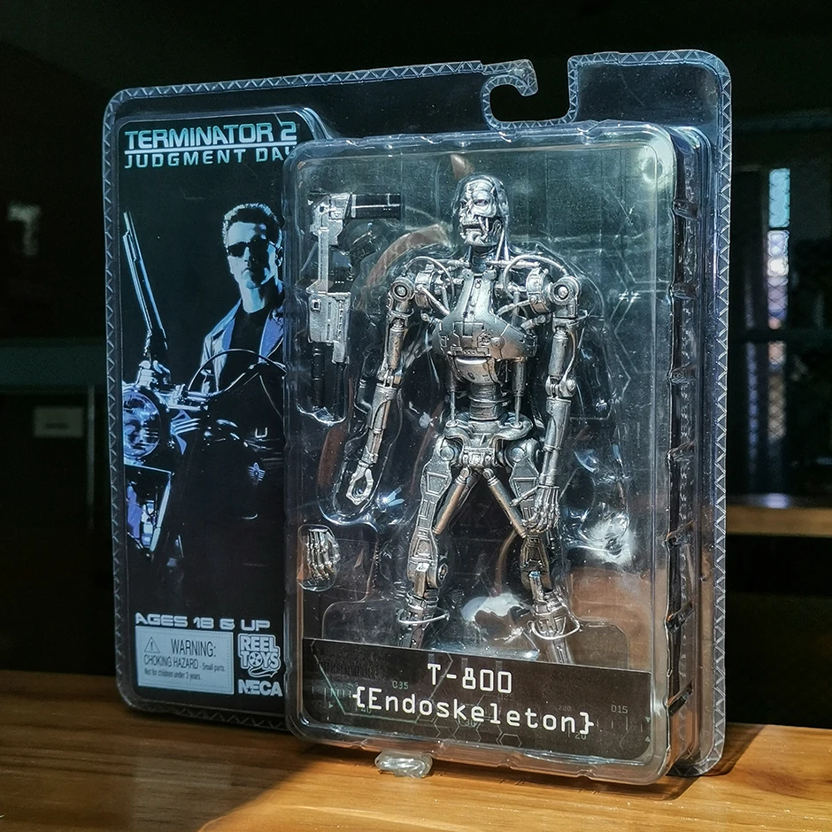 Фото Подвижная экшн-фигурка NECA The Terminator T-800 Pescadero Escape joint №2
