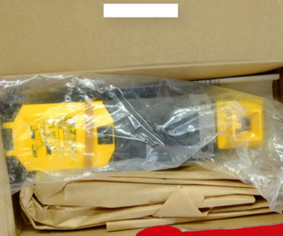Новый модуль безопасности Pilz 570000 PSEN me1S / 1AS