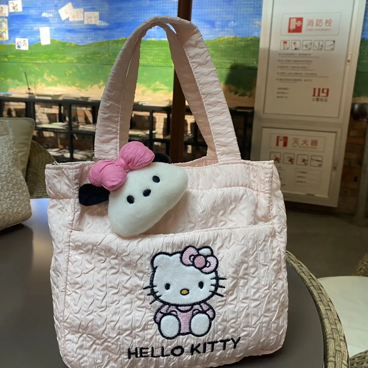 Фото Xiuya Hello Kitty сумки для женщин плиссированные маленькие модные милые сумки на плечо с героями мультфильмов повседневные универсальные повседневные сумки с вышивкой новая сумка №2