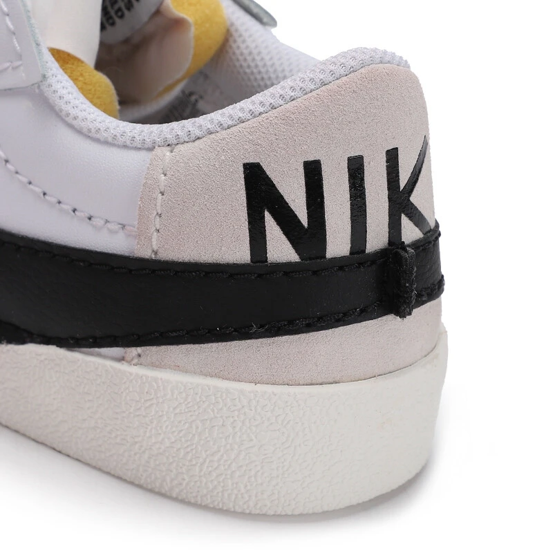 Фото Женские кроссовки для скейтбординга NIKE W BLAZER LOW 77 JUMBO №5