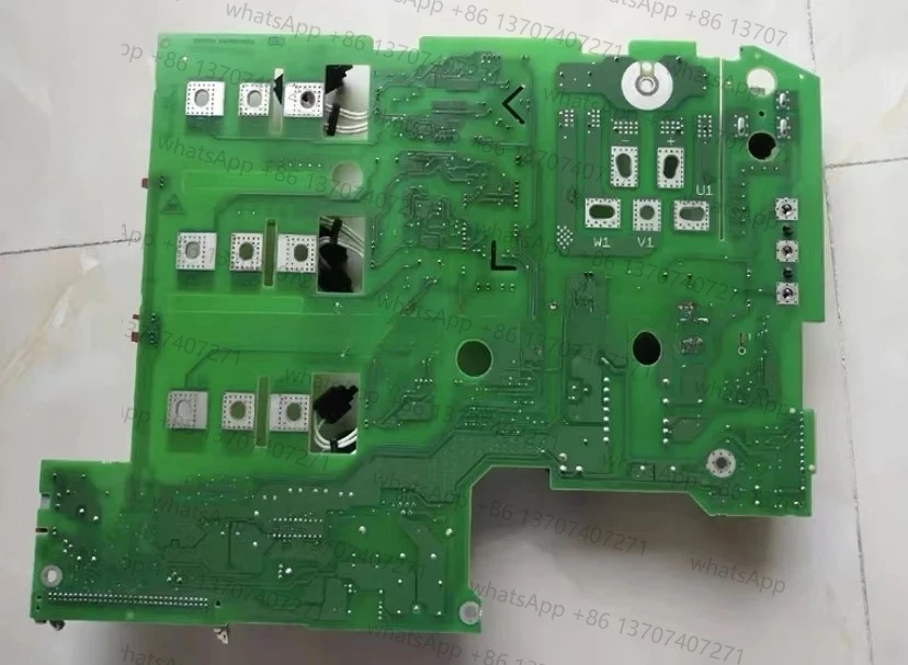 6SE7024-7ED84-1HF4 КОНТРОЛЛЕР МОЩНОСТИ SIMOVERT MASTERDRIVES MOD. PEU F. UNITS 47A, 3-PH 380-460V 6SE7024 7ED84 1HF4 (art.: 3920cfd499a27) - 3920cfd499a27