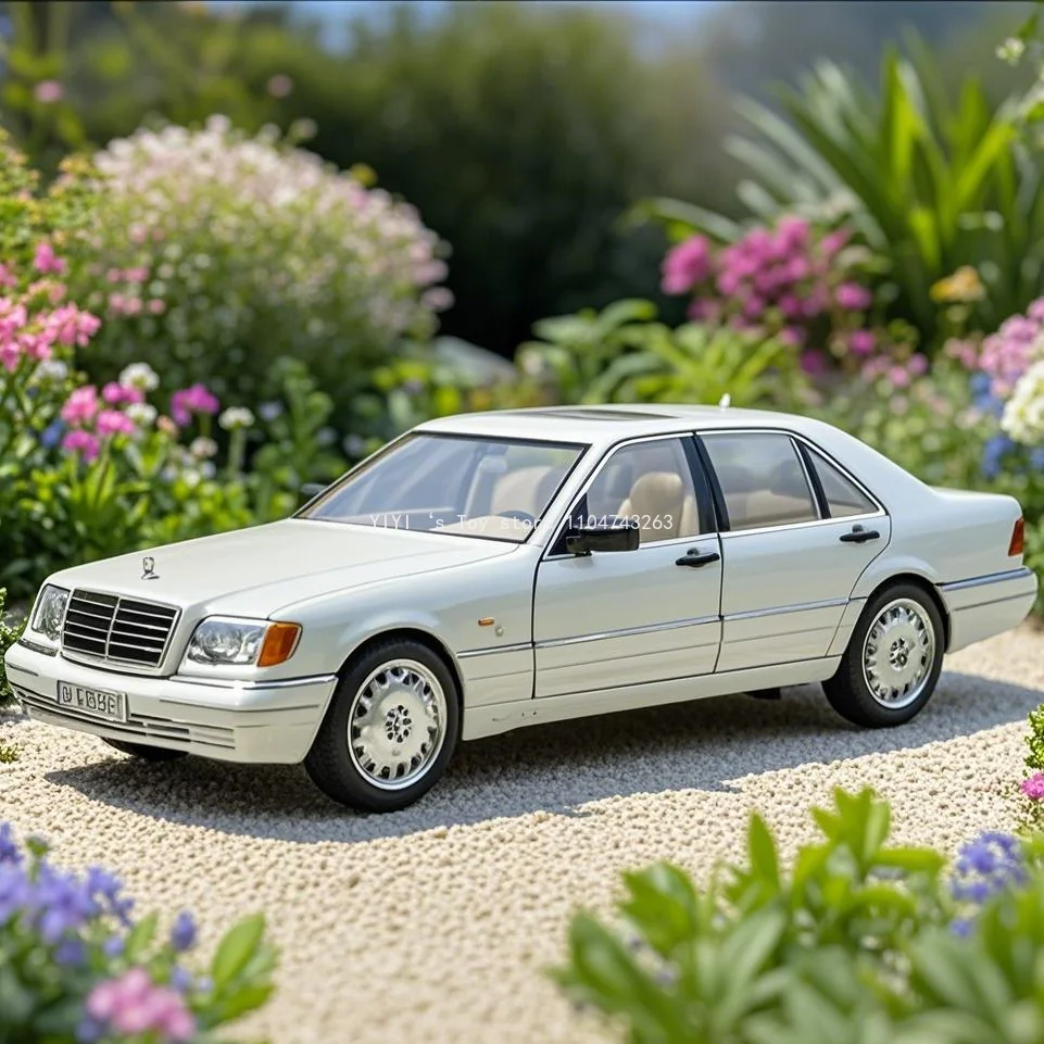 1:24 Mercedes-Benz W140 320SEL классический автомобиль из сплава модель автомобиля звук и свет отступить детские игрушки коллекционные предметы подарок на день рождения 30