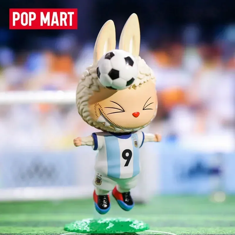 Фото POP MART LABUBU ASOCIACION DEL FUTBOL ARGENTINO серии слепая коробка Mystery Box Guess Bag игрушки кукла милая аниме-фигурка настольный №4