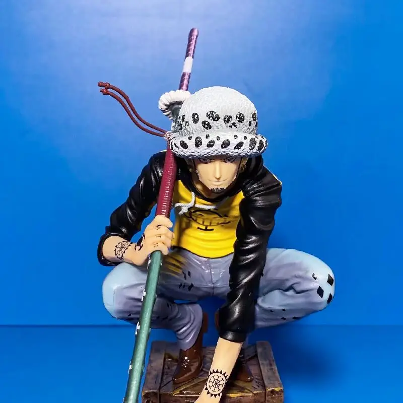 16 см цельная аниме-фигурка Trafalgar Law Squatting ПВХ фигурки героев модель настольный компьютер чехол орнамент для фанатов игрушки подарки