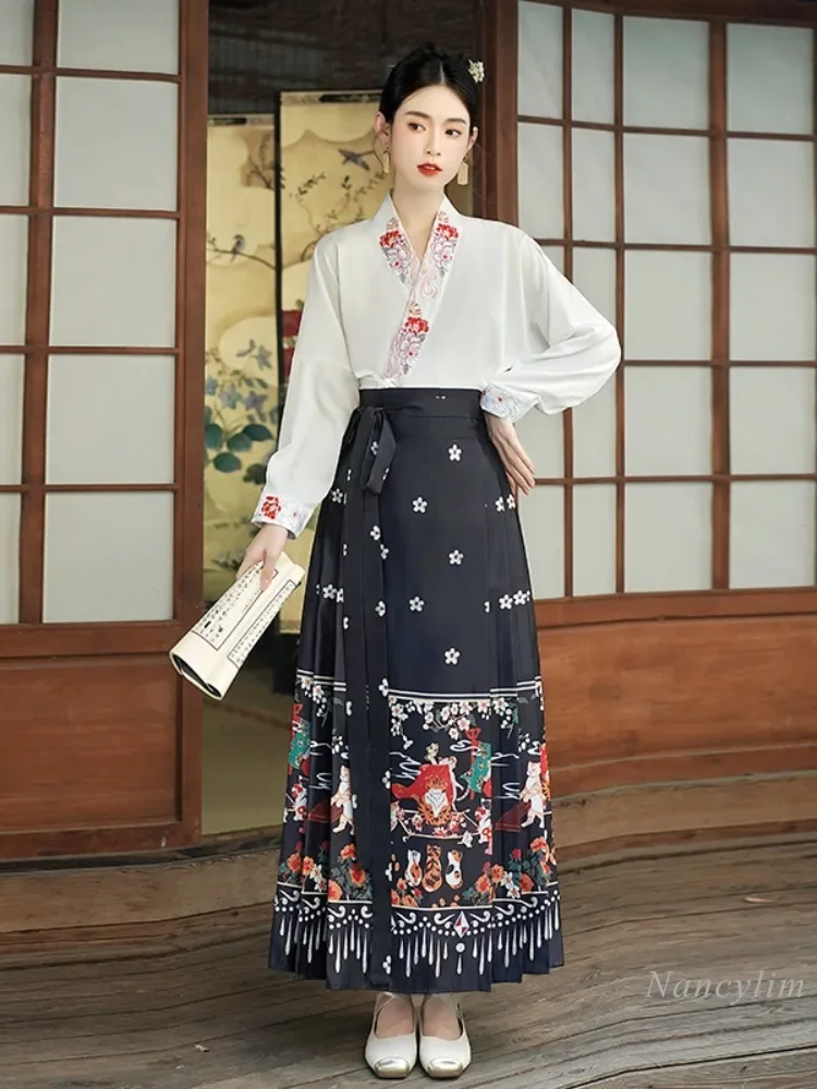 Новый китайский топ с юбкой лошади, Женский Повседневный костюм Hanfu в национальном стиле на весну и осень, новинка 2024 года, женские наряды