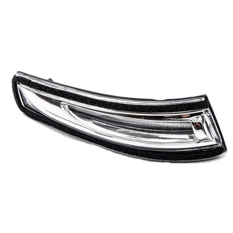 Фото Фонарь ретранслятора для Hyundai Accent Solaris Verna 2011-2017 №5