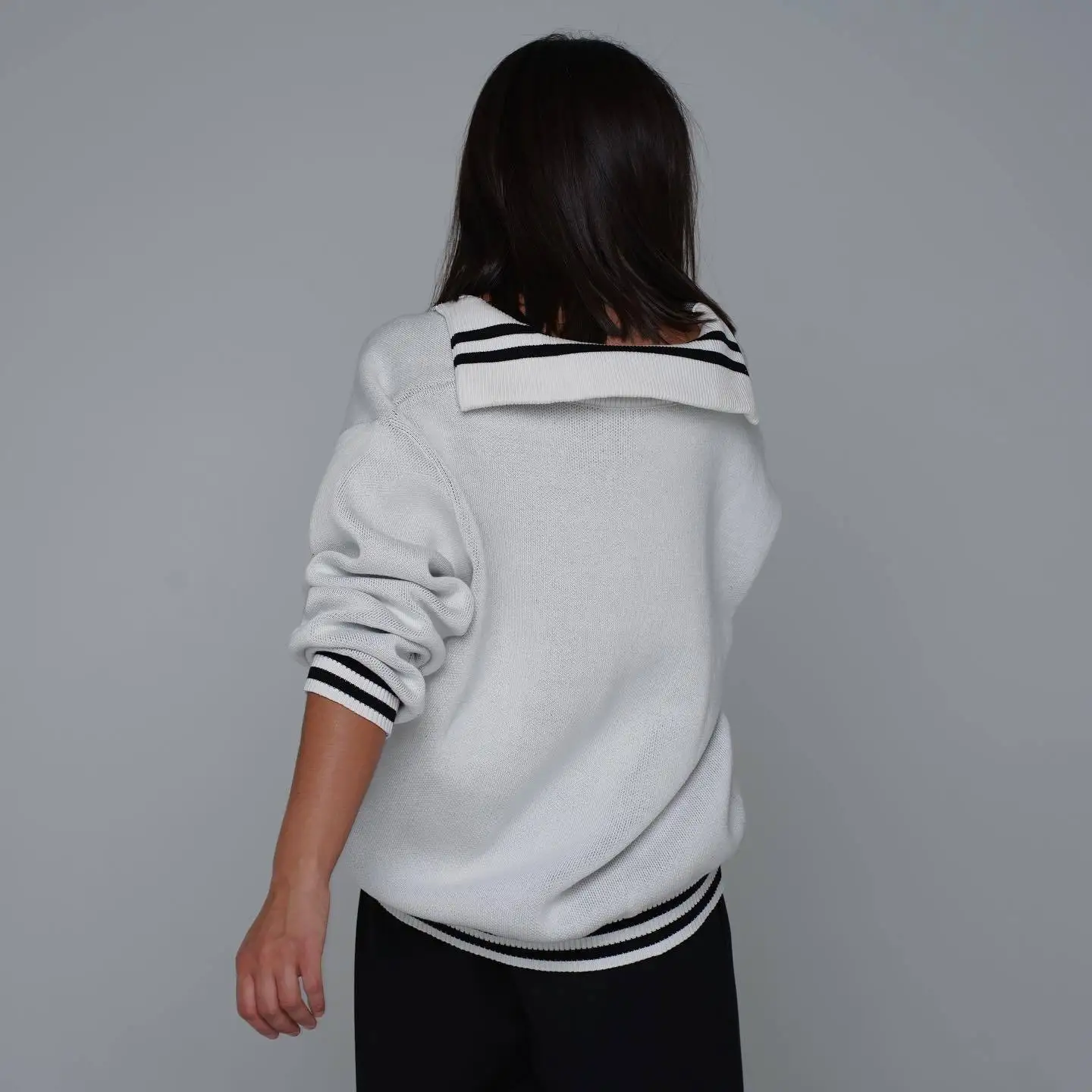 Фото JHJN Autumn V-Neck Sweater Women Patchwork Letter Streety Tops Loose Casual Pullovers Long-Sleeved Knitted Shirts Women Sweater №4
