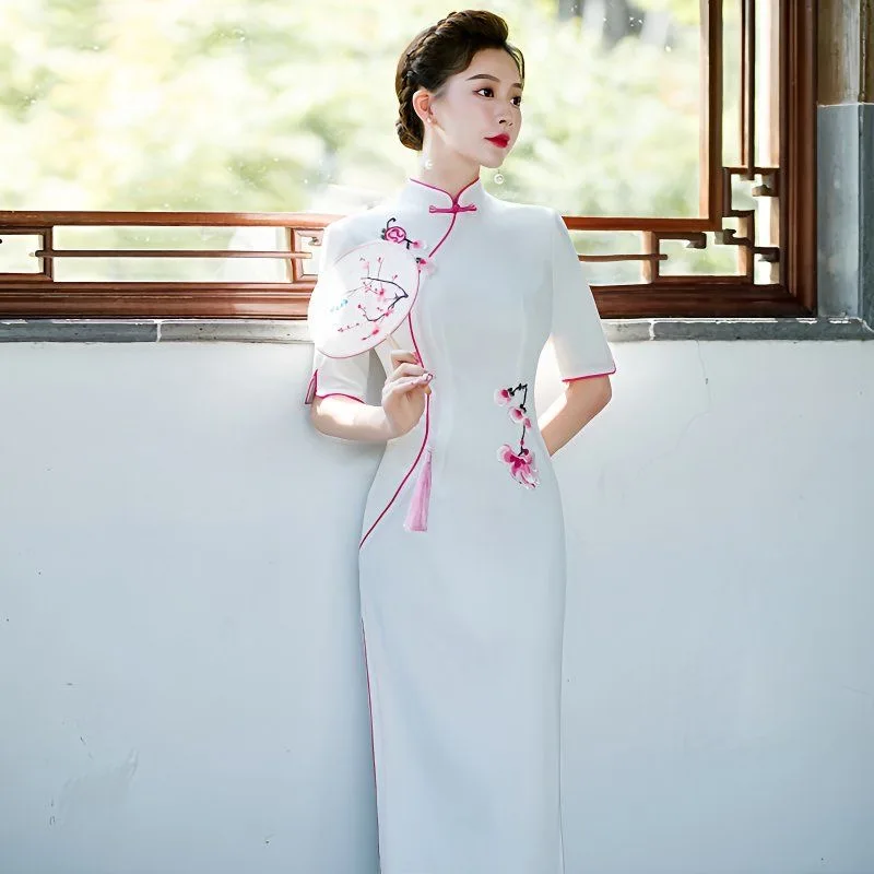 Фото Женское вьетнамское платье Aodai с коротким рукавом, восточная цветочная вышивка, вечерние Cheongsam, сценический танцевальный костюм №3
