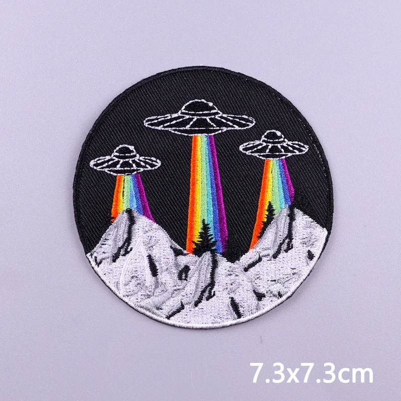 Фото Патчи Alien UFO патч, вышитые патчи для одежды, термоклейкие патчи, нашивки для утюга на одежде, аппликация для шитья №4