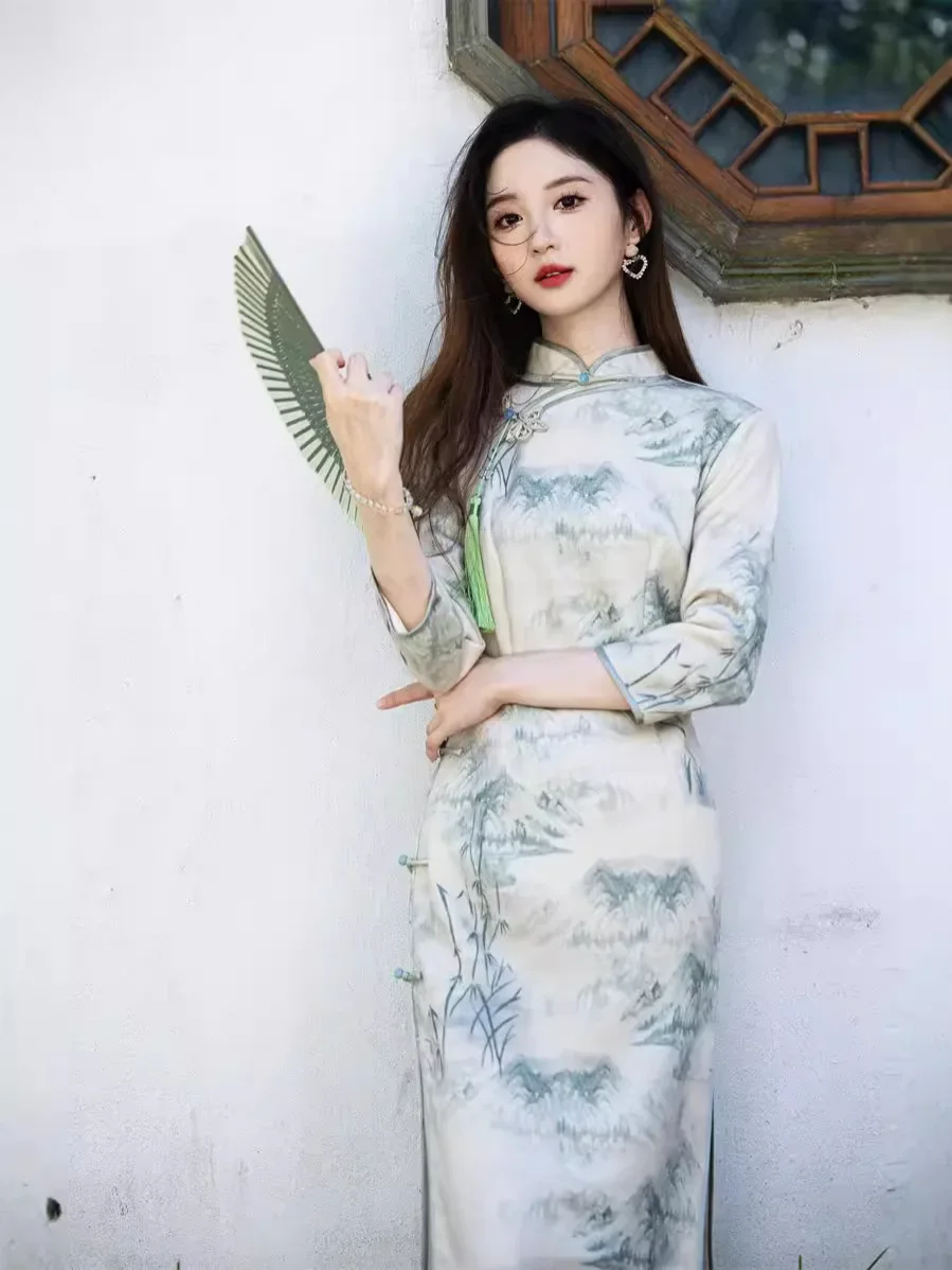 Осень 2023, новый стиль, длинное платье Cheongsam с восемью пуговицами, художественное платье Cheongsam для похудения, Cheongsam Qipao Этническая одежда
