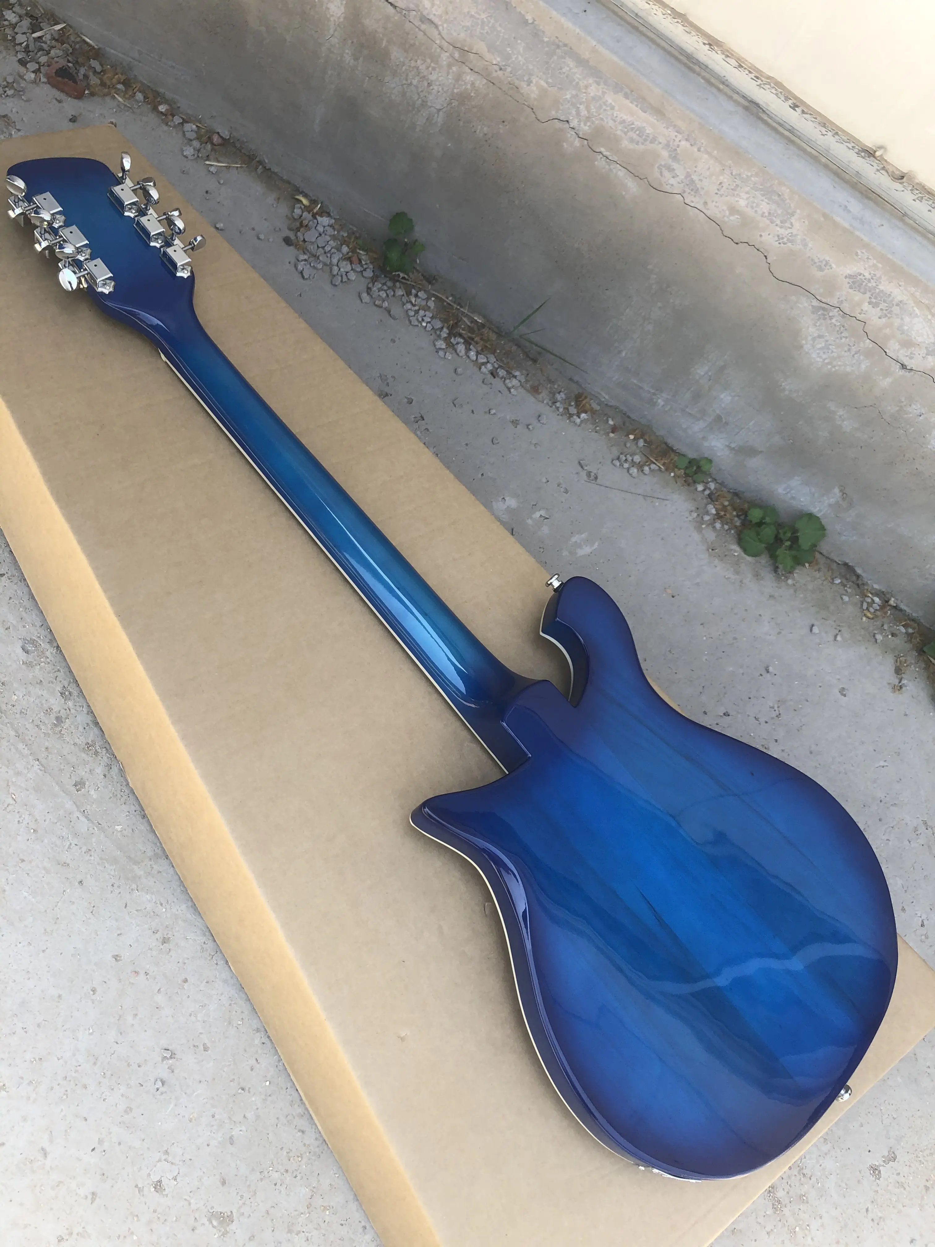 Фото Электрогитара Blue Ricken 660, гриф из розового дерева, большой вибрато, прозрачный гриф, шарнирное соединение R'Ta Stock №4