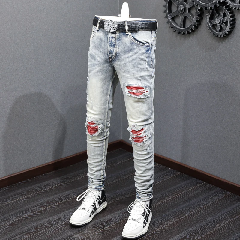 Фото High Street Fashion Новые мужские джинсыY2K Промытые ностальгические перфорированные красные голубые джинсы с заплатками Брендовые брюки в стиле хип-хоп Hombre №3