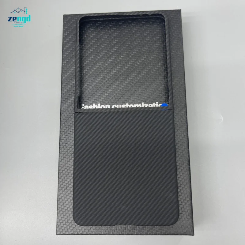 Для Samsung Galaxy Z Flip 7, складной магнитный чехол из кевларового арамидного волокна в стиле милитари — противоударный прочный откидной чехол для защиты