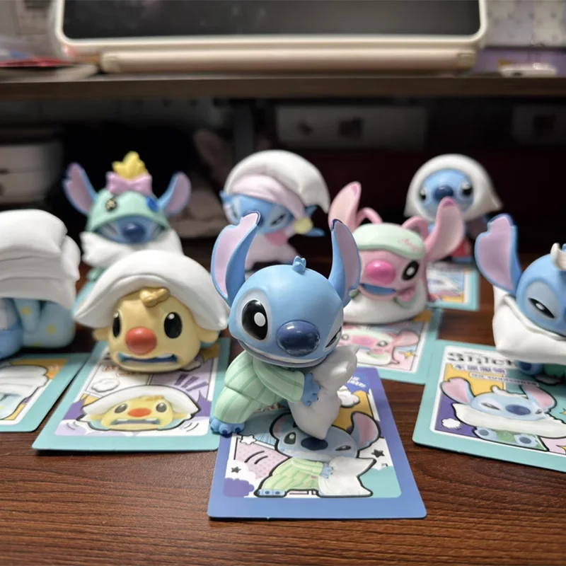 Фото Подушка Stitch Fight Blind Box, фигурка, милая коллекционная игрушка «Чужой», Лило и Стич, аниме, декор, подарок для фанатов, детей №3
