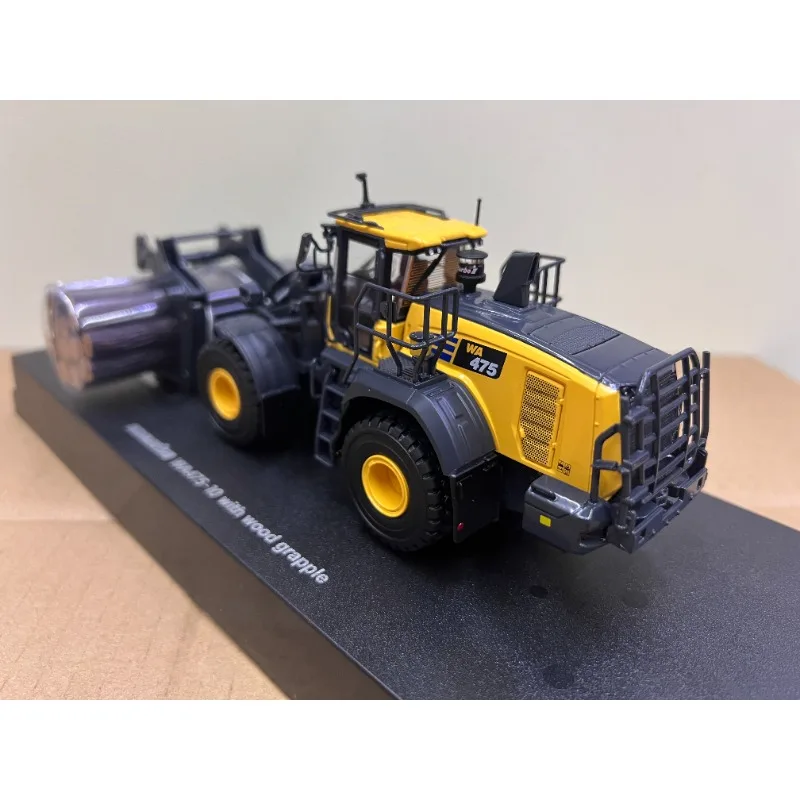 Фото UH 1:50 Komatsu WA475-10 Колесный деревянный зажим-погрузчик из сплава, инженерный грузовик, модель 8165 №3