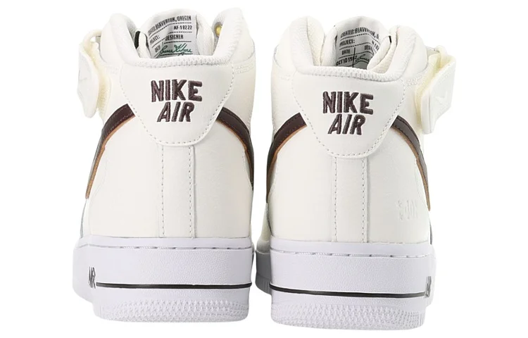 Фото Кроссовки Nike Air Force 1 Mid '07 LV8 40-й юбилей с парусом, коричневые Базальтовые кроссовки №5