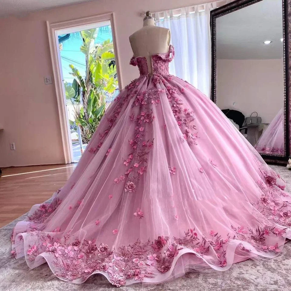 Фото Розовые бальные платья, фатиновые платья Quinceanera, кружевные аппликации, милые цветы, выпускной, элегантная принцесса 15, Ballkleider 2024 №4