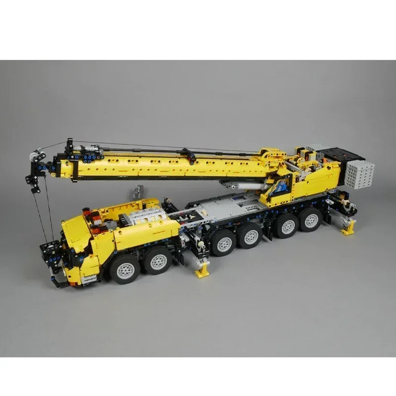 Фото MOC-5509 GMK6400 Мобильный кран с дистанционным управлением в сборе, машина для сращивания строительных блоков, модельMOC, креативные строительные блоки, игрушка в подарок №3