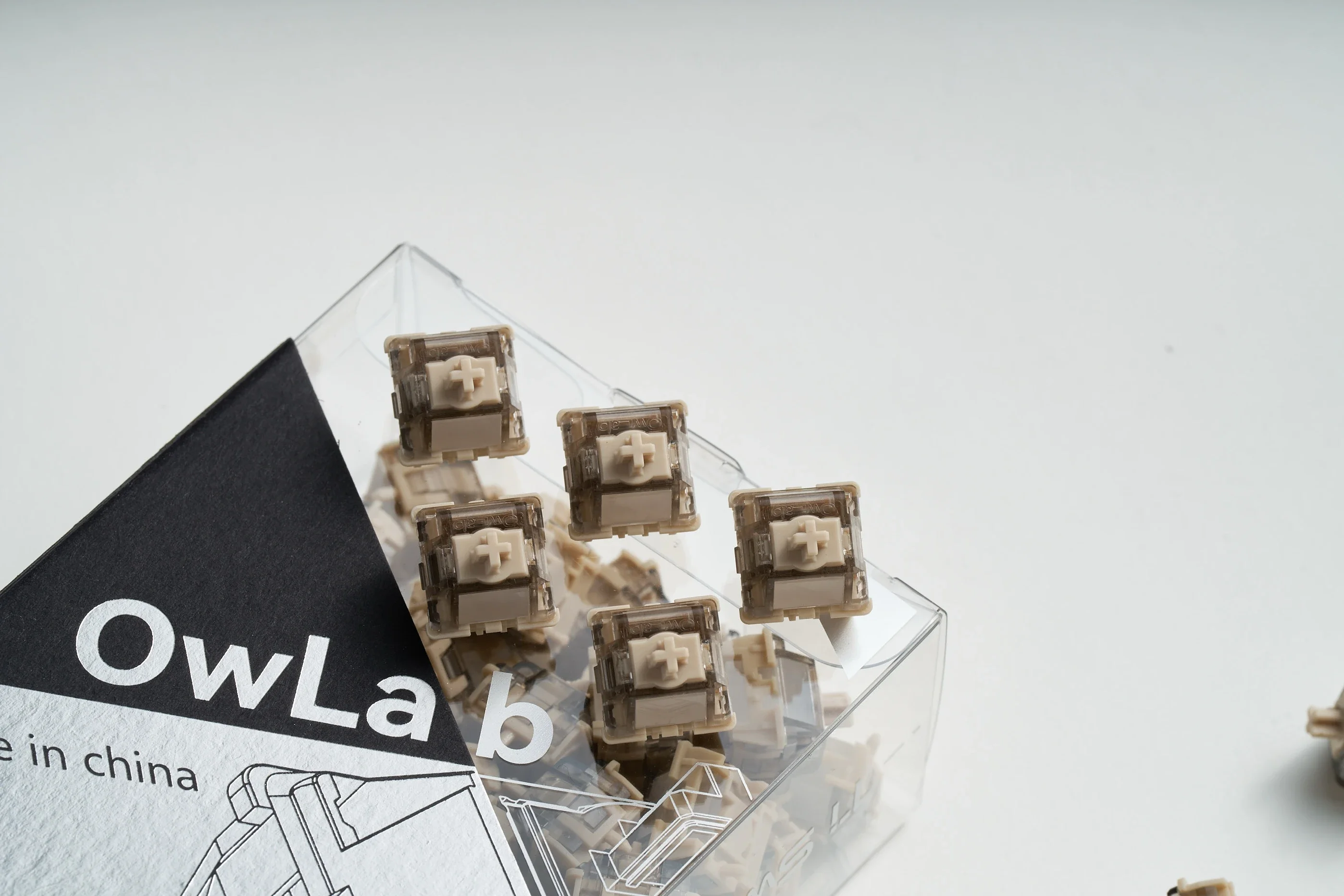 Фото Owlab Ti HE Мегнитные переключатели клавиатуры Переключатель эффектов Холла для Wooting60 Made68 MAD60 HE Клавиатура ATK для игровой клавиатуры №5