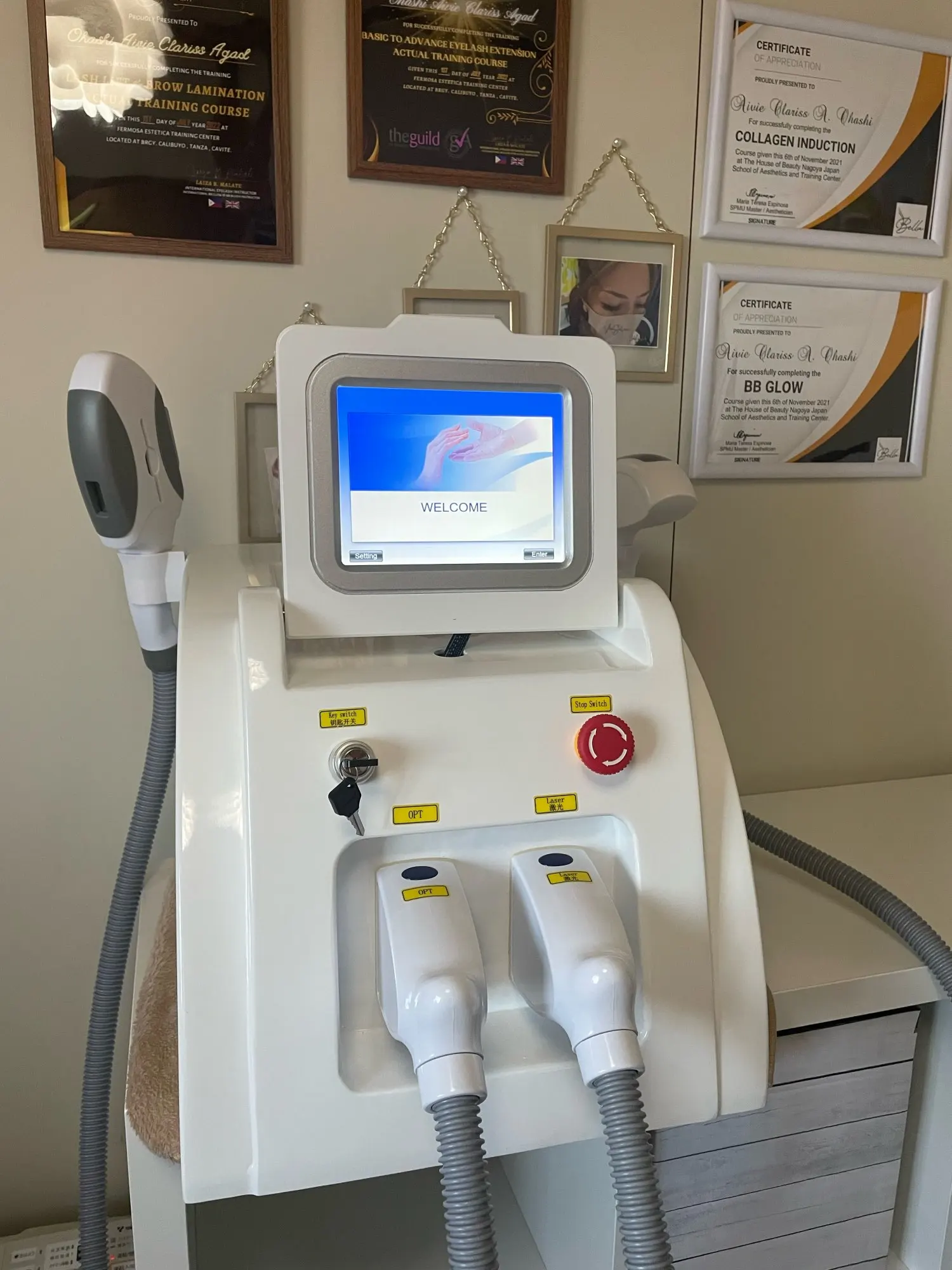 Фото Многофункциональное углеродное удаление татуировок 2 в 1, E-LIGHT IPL Nd yag OPT, лазерная эпиляция, машина для омоложения кожи №4