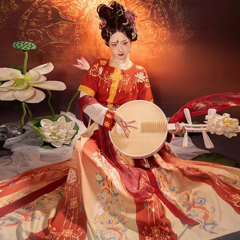 Фото ‌ Комплект Hanfu Dynasty Tang — топ с перекрестным воротником и высокой талией, юбка и шарф, костюм Dunhuang для восточных танцев для женщин №3
