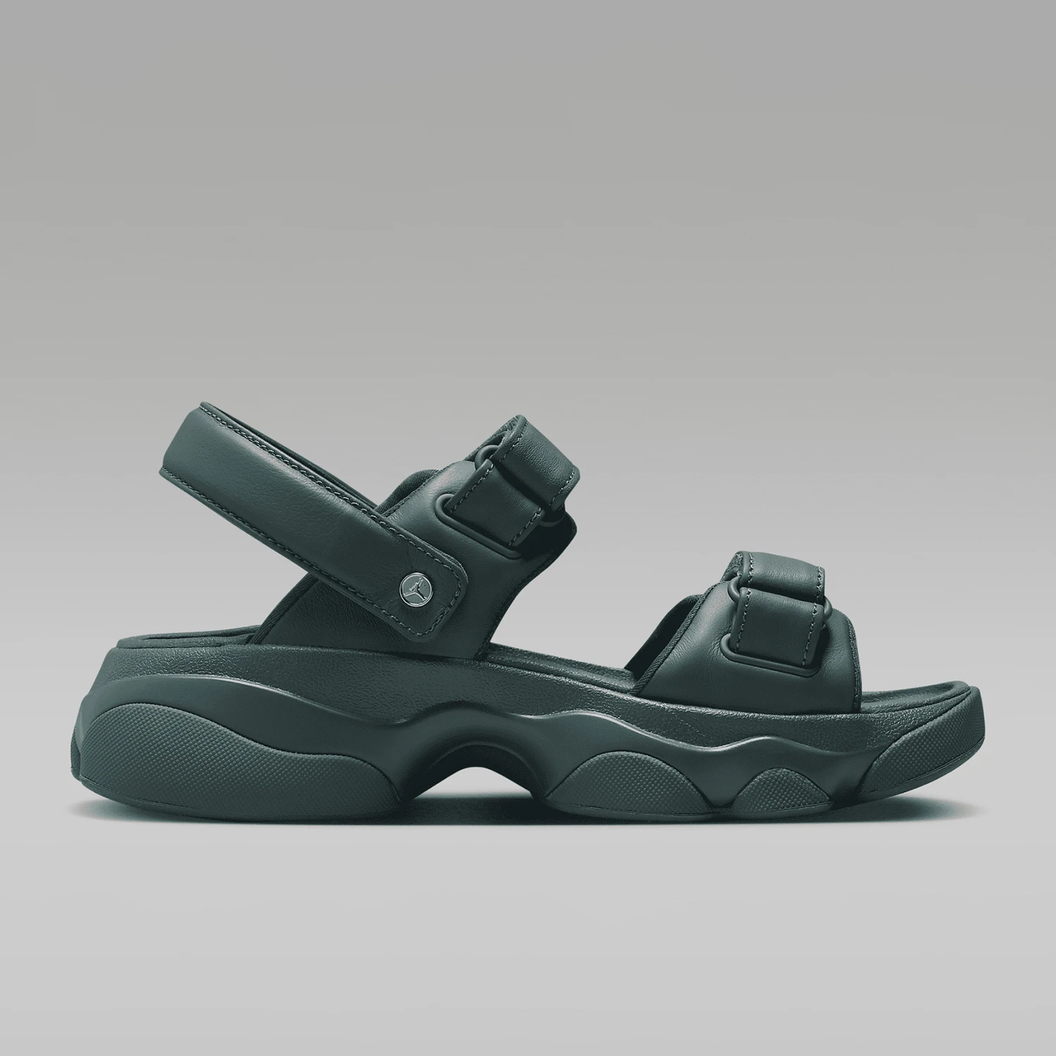 Фото Оригинальные женские модные сандалии Nike на платформе Jordan Deja FN5036-300 №3