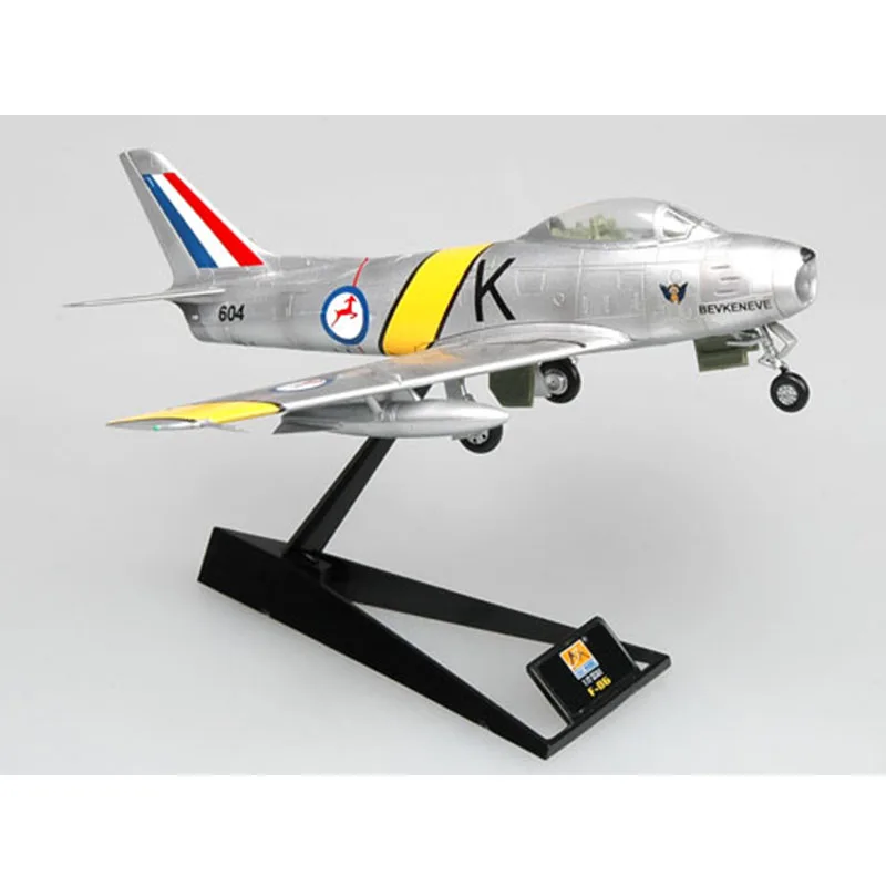 Коллекция или подарок Easymodel 37100 1/72 F-86F-30 Saber, Южная африканская воздушная сила, Корея, военная статическая пластиковая модель