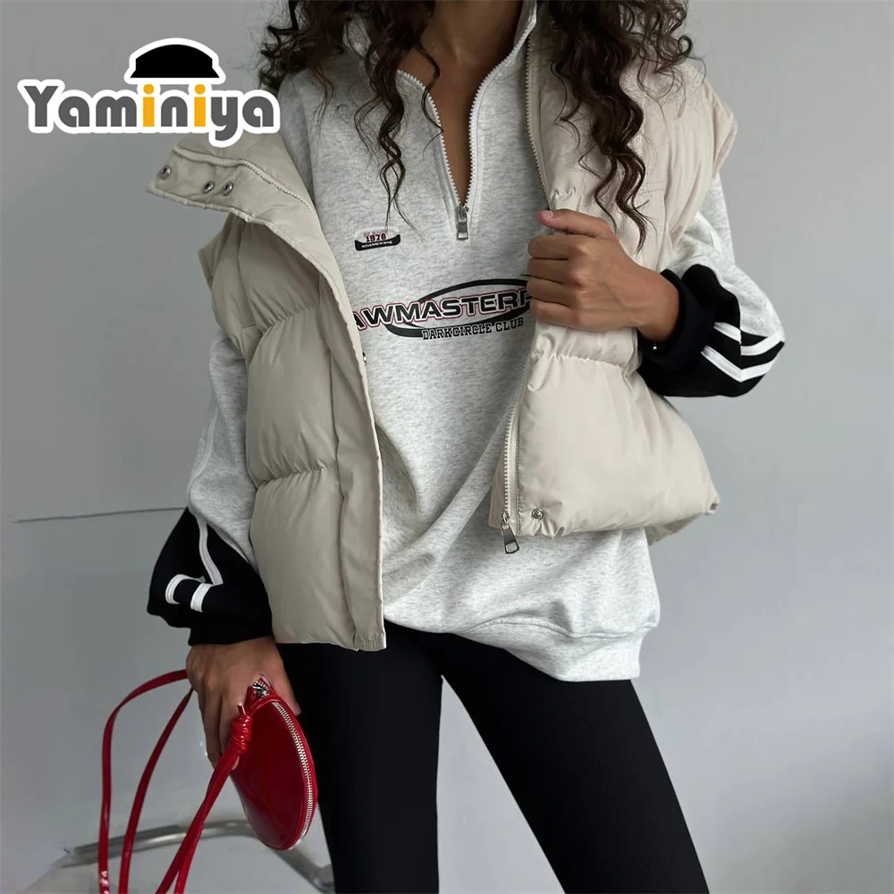 Фото Женская спортивная одежда Yaminiya, повседневная трендовая одежда с длинным рукавом и капюшоном на молнии на осень 2024 №3