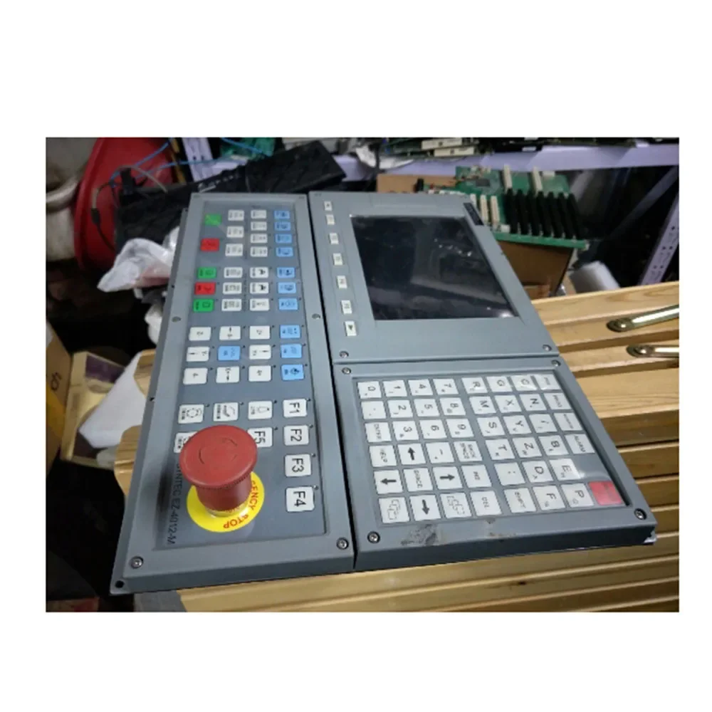 Контроллер ЧПУ SYNTEC EZ3 EZ-4012-M