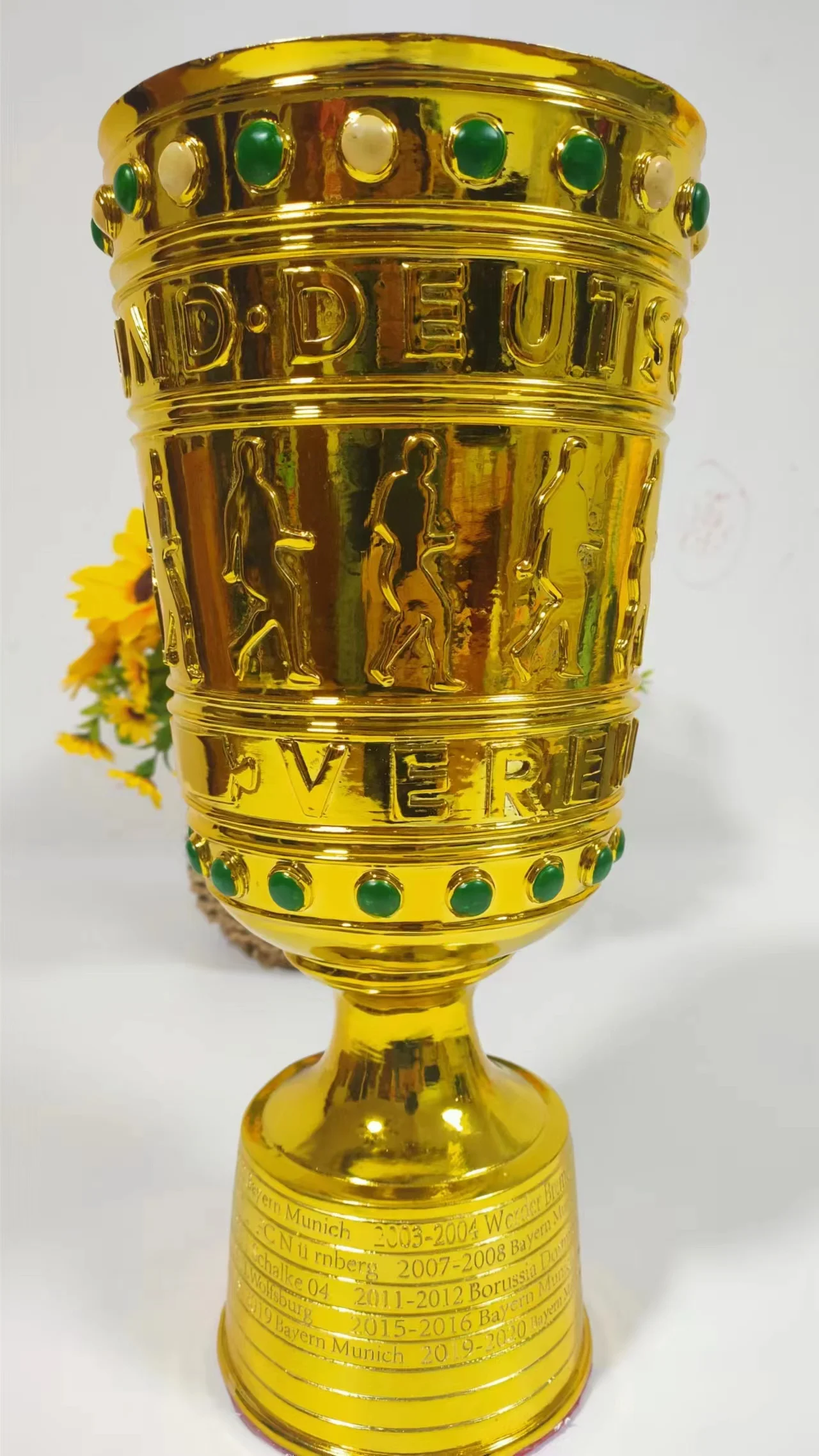 Коллекция 2023 года, DFB-трофей финального чемпиона покала, трофей RB, Трофей чемпионов лейбцига, высота 43 см, веерообразные сувениры