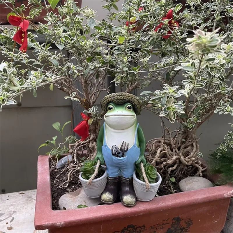 Фото Lustige Fr ICTche Gartenstatue Harz Frosch Eimer Blumentopf Kreativealiya Frosch Фигурка Pflanz София инноваção für 속ção и Außendeko №4